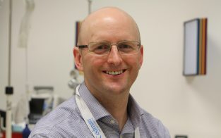 Dr Sean Knight